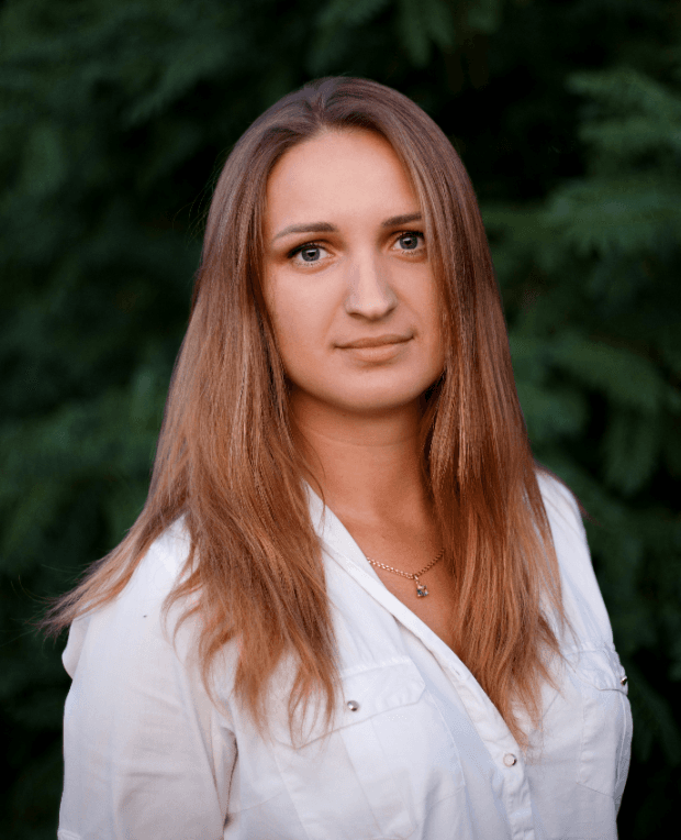 olena - Principal Solutions Architect